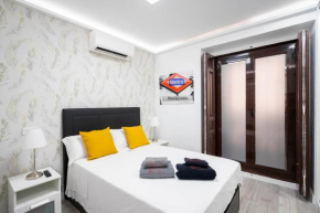 Noviciado Apartment by Rentalis